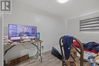 24 TARA CRESCENT Thorold (Confederation Heights) Ontario photo 15