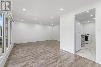 24 TARA CRESCENT Thorold (Confederation Heights) Ontario photo 31