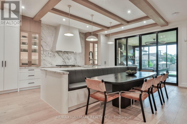 14 RISA BOULEVARD, Toronto (Yorkdale-Glen Park), Ontario, M6B1S3