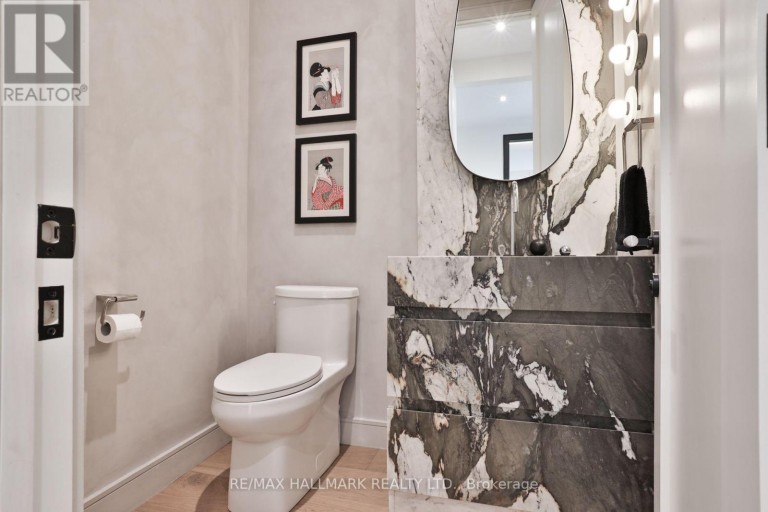 14 RISA BOULEVARD, Toronto (Yorkdale-Glen Park), Ontario, M6B1S3