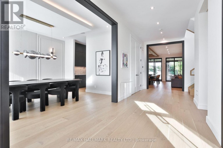 14 RISA BOULEVARD, Toronto (Yorkdale-Glen Park), Ontario, M6B1S3