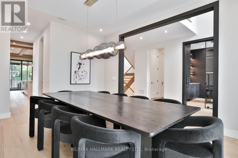 14 RISA BOULEVARD, Toronto (Yorkdale-Glen Park), Ontario, M6B1S3