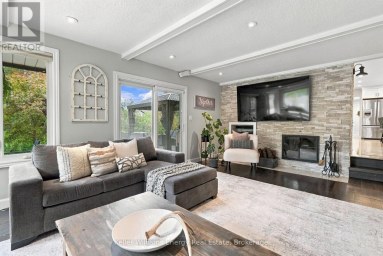 950 SWISS HEIGHTS Oshawa (Pinecrest) Ontario photo 17
