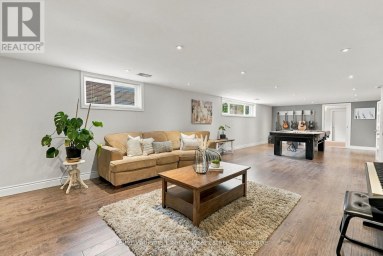 950 SWISS HEIGHTS Oshawa (Pinecrest) Ontario photo 32