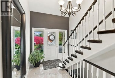 950 SWISS HEIGHTS Oshawa (Pinecrest) Ontario photo 5