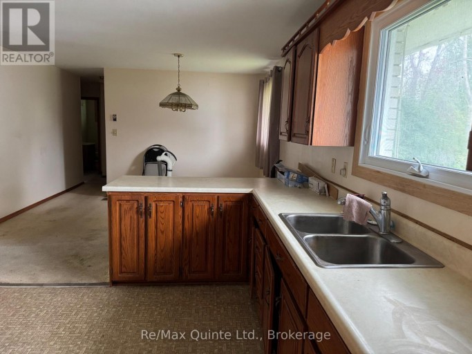 20 ROSS AVENUE, Quinte West (Murray Ward), Ontario, K8V0N4