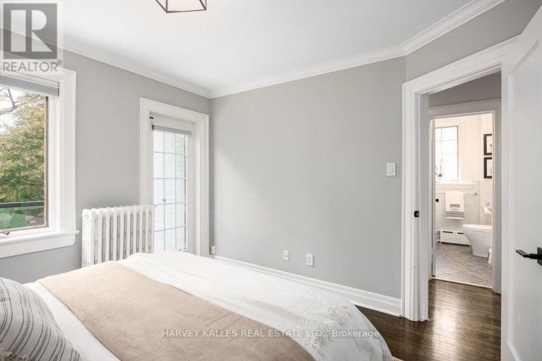 110 CHATSWORTH DRIVE, Toronto (Lawrence Park South), Ontario, M4R1R9