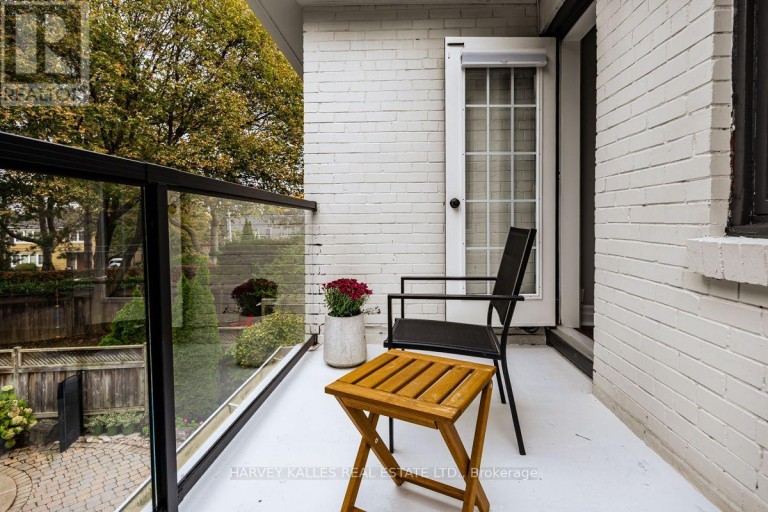 110 CHATSWORTH DRIVE, Toronto (Lawrence Park South), Ontario, M4R1R9
