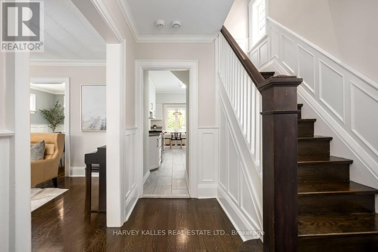 110 CHATSWORTH DRIVE, Toronto (Lawrence Park South), Ontario, M4R1R9