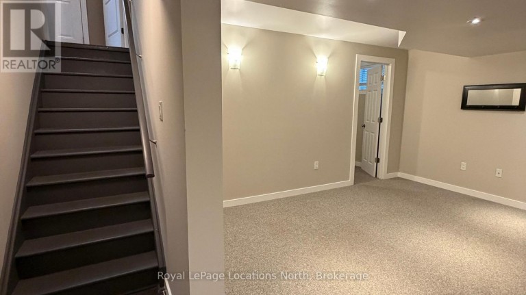 LOWER UNIT - 37 DAVIS STREET, Collingwood, Ontario, L9Y0E2