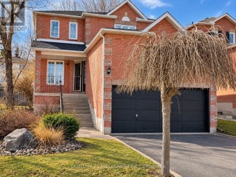239 LISA MARIE DRIVE Orangeville Ontario photo 1