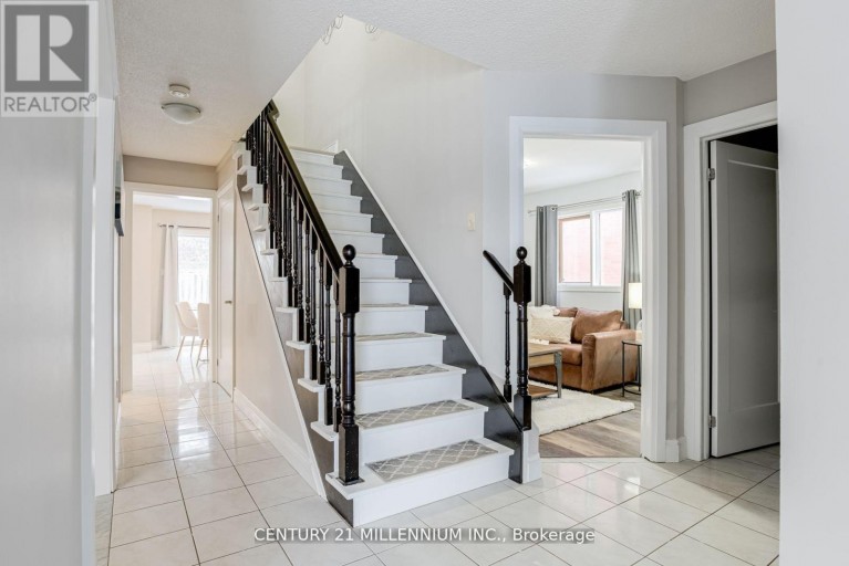239 LISA MARIE DRIVE, Orangeville, Ontario, L9W4P6
