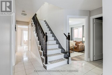 239 LISA MARIE DRIVE Orangeville Ontario photo 2