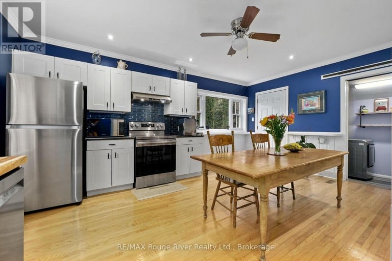 27 BUCK STREET, Cobourg, Ontario, K9A2L1