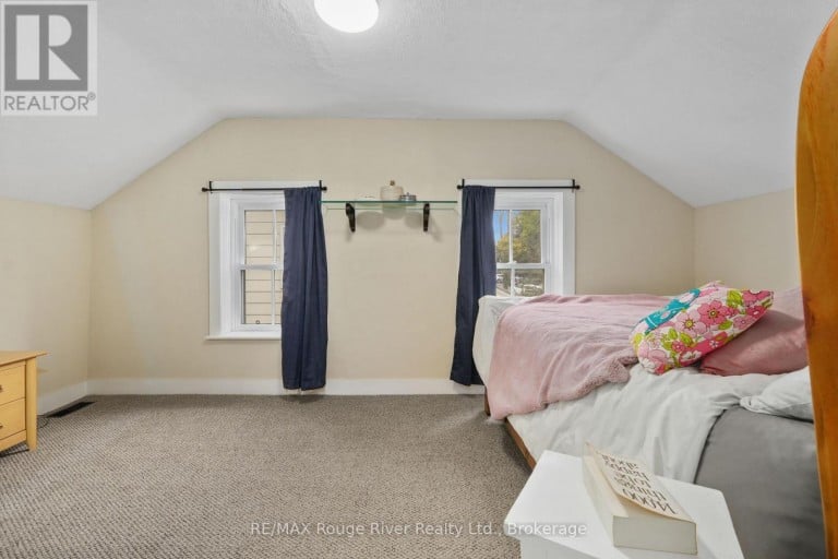 27 BUCK STREET, Cobourg, Ontario, K9A2L1