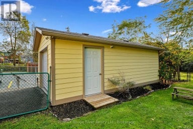 27 BUCK STREET Cobourg Ontario photo 32