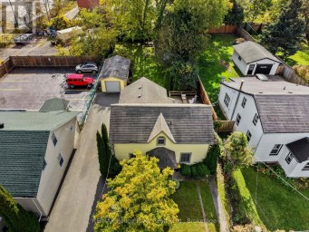 27 BUCK STREET Cobourg Ontario photo 35