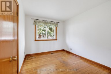 64 ELIZABETH CRESCENT Belleville (Belleville Ward) Ontario photo 14