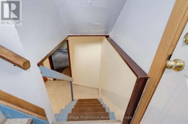 64 ELIZABETH CRESCENT Belleville (Belleville Ward) Ontario photo 25