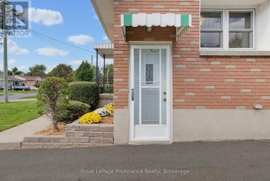 64 ELIZABETH CRESCENT Belleville (Belleville Ward) Ontario photo 4