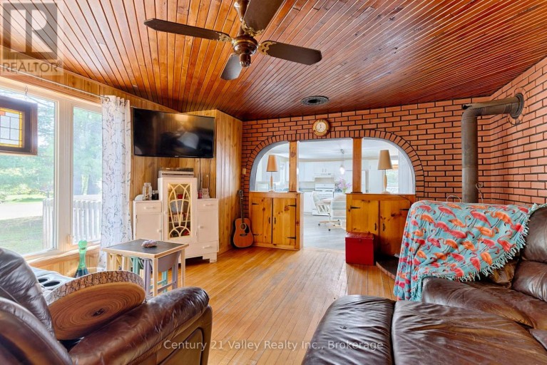 5835A MATAWATCHAN ROAD, Greater Madawaska, Ontario, K0J1R0