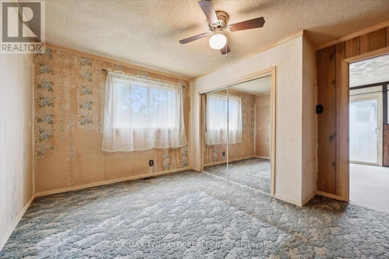127 SPADINA ROAD E, Kitchener, Ontario, N2M3X5