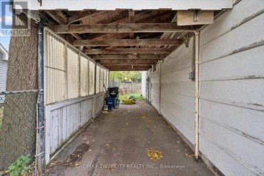 127 SPADINA ROAD E Kitchener Ontario photo 26