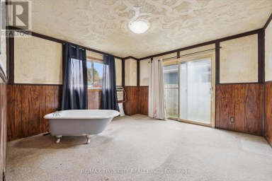 127 SPADINA ROAD E Kitchener Ontario photo 8