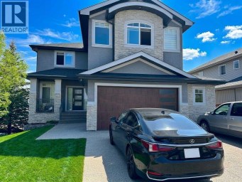 116 Kinniburgh Boulevard Chestermere Alberta photo 1