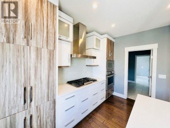 116 Kinniburgh Boulevard Chestermere Alberta photo 10