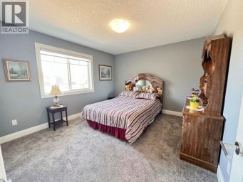 116 Kinniburgh Boulevard Chestermere Alberta photo 26