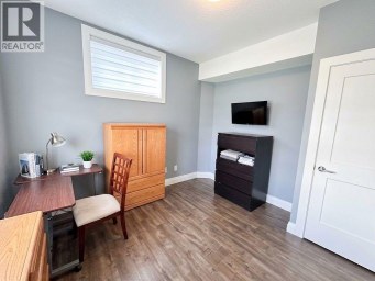 116 Kinniburgh Boulevard Chestermere Alberta photo 33