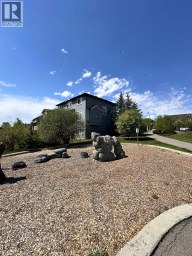 116 Kinniburgh Boulevard Chestermere Alberta photo 39