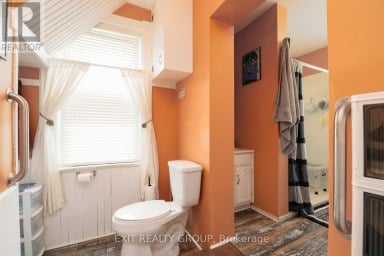 11368 HWY 62 Centre Hastings Ontario photo 11