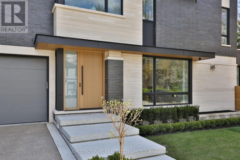 2 MARCHWOOD DRIVE, Toronto (Lansing-Westgate), Ontario, M3H1J8