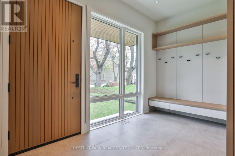 2 MARCHWOOD DRIVE, Toronto (Lansing-Westgate), Ontario, M3H1J8