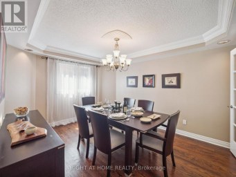 100 CARLYLE CRESCENT Aurora (Aurora Highlands) Ontario photo 10