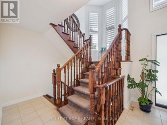 100 CARLYLE CRESCENT Aurora (Aurora Highlands) Ontario photo 20