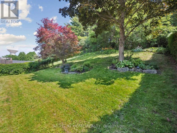 100 CARLYLE CRESCENT, Aurora (Aurora Highlands), Ontario, L4G6P7