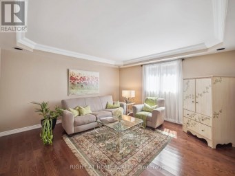 100 CARLYLE CRESCENT Aurora (Aurora Highlands) Ontario photo 7