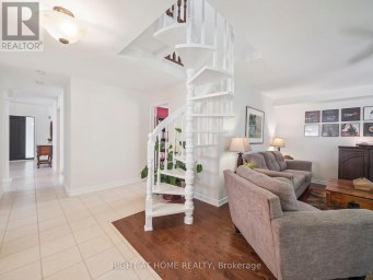 100 CARLYLE CRESCENT Aurora (Aurora Highlands) Ontario photo 9