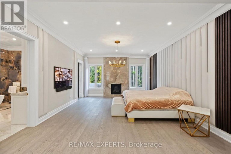 33 HIGHLAND CREEK COURT, Vaughan (Kleinburg), Ontario, L0J1C0