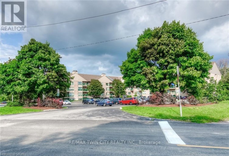 306 - 15 HOFSTETTER AVENUE, Kitchener, Ontario, N2A3Z7