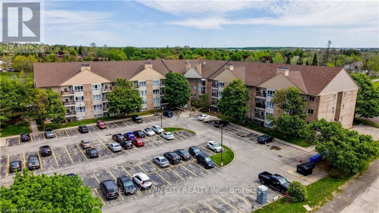 306 - 15 HOFSTETTER AVENUE, Kitchener, Ontario, N2A3Z7