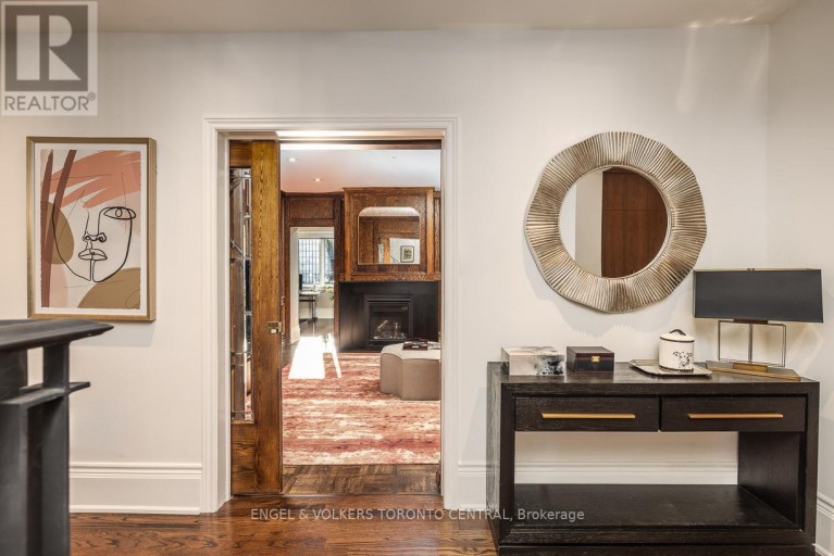 1 BRYCE AVENUE, Toronto (Yonge-St. Clair), Ontario, M4V2B3