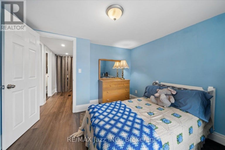 390 MARY STREET N, Oshawa (O'Neill), Ontario, L1G5E1