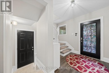 390 MARY STREET N Oshawa (O'Neill) Ontario photo 6