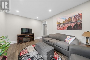 390 MARY STREET N Oshawa (O'Neill) Ontario photo 9