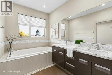925 41 Street SW Calgary Alberta photo 17