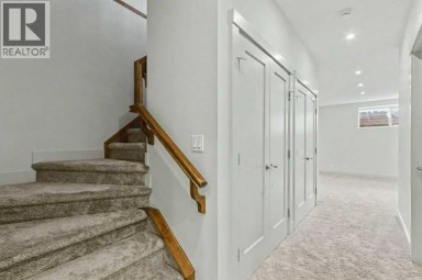 925 41 Street SW Calgary Alberta photo 24